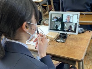 英語科１年生がオンライン英語研修を受講