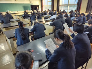 ２年URⅡ、ARⅡ、GRⅡ合同班長会議「3学科合同発表会準備」