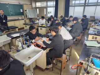教科横断型授業「歴史×化学」