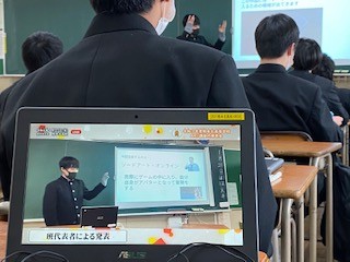 Live配信等を利用したＡＲⅠ講座内発表会